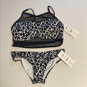 Black and White Geometric Bikini Set